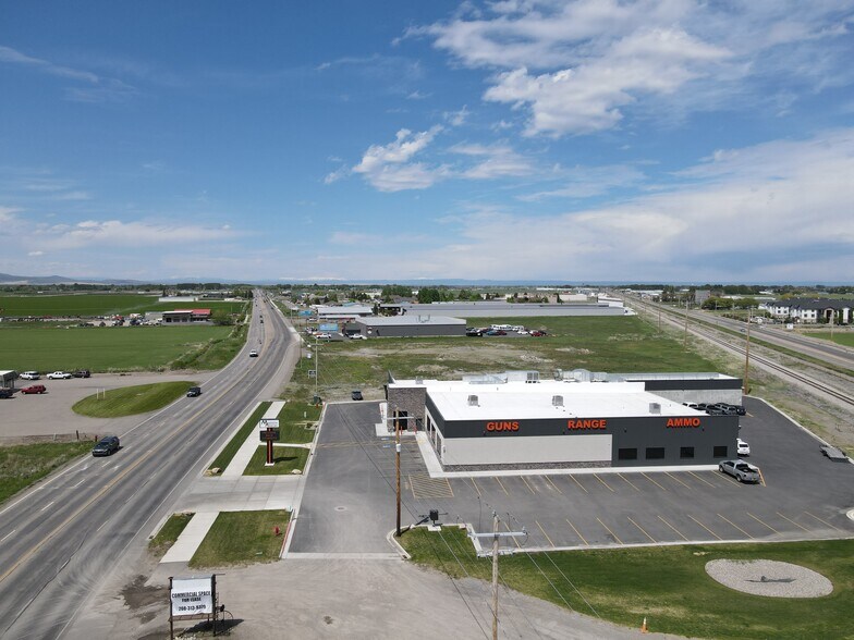 More Photos Of 870 N 2nd E, Rexburg General Retail For Lease
