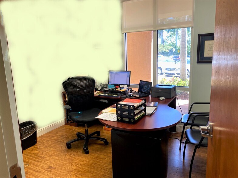 More Photos Of 6250 Coral Ridge Dr, Coral Springs Medical For Lease