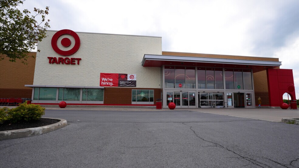 More Photos Of 21800-21880 Towne Center Dr, Watertown Unknown For Lease