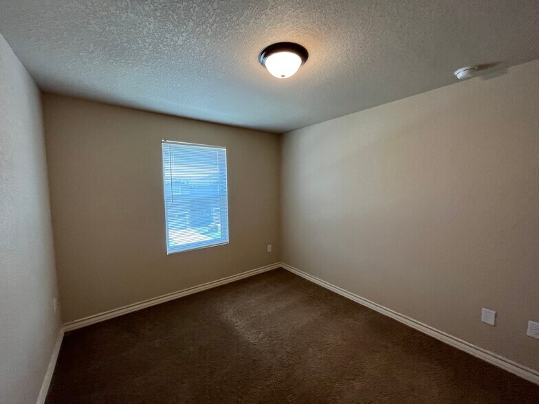 More Photos Of 6414 Luglio Ln, San Antonio Apartments For Sale