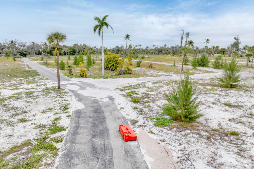 More Photos Of 2945 Estero Blvd, Fort Myers Beach Land For Sale
