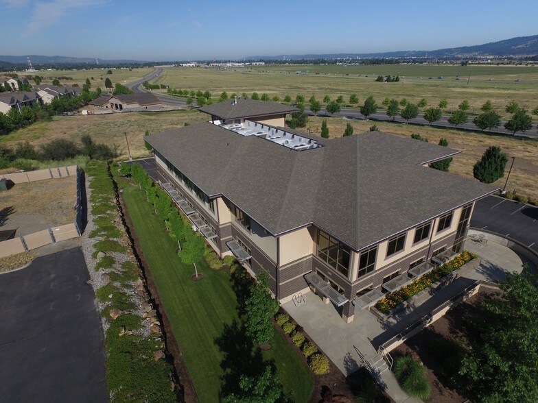 More Photos Of 695 N Legacy Ridge Dr, Liberty Lake Office For Lease