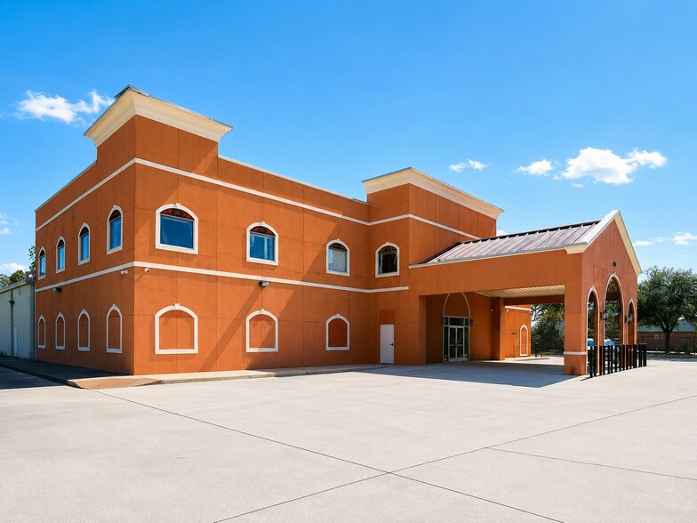 More Photos Of 5800 Airline Dr, Houston Flex For Lease