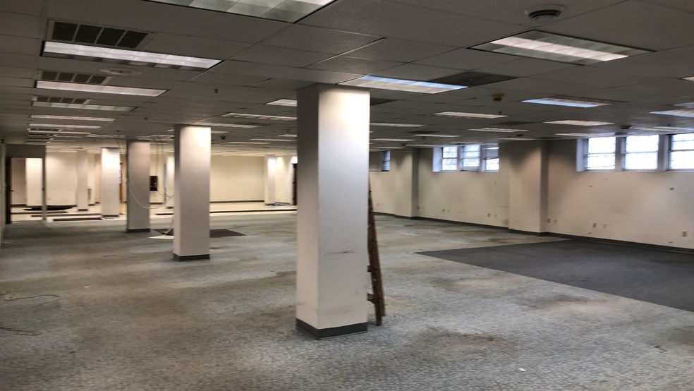 More Photos Of 75 S Main St, Phillipsburg Office For Lease