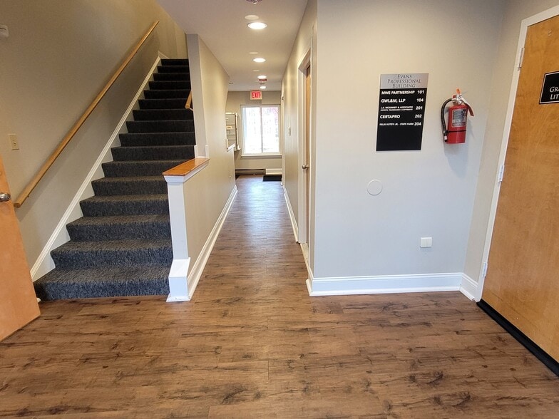 More Photos Of 8370 Veterans Hwy, Millersville Office For Lease