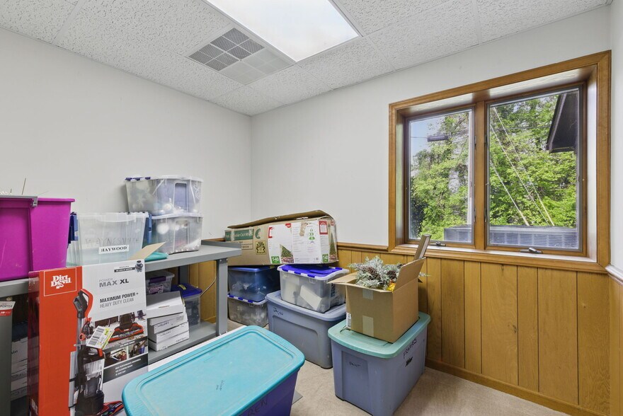 More Photos Of 141 Tryon Rd, Rutherfordton Healthcare For Lease