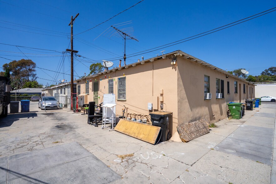 More Photos Of 8612 Beverlywood St, Los Angeles Apartments For Sale
