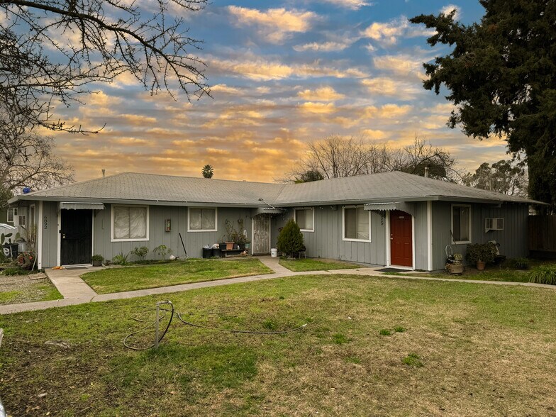 More Photos Of 6860 Walnut Ave, Winton Apartments For Sale