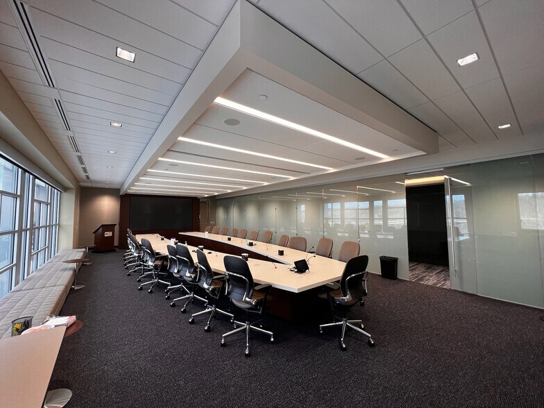 More Photos Of 1001 Horizon Vue Dr, Canonsburg Office For Lease