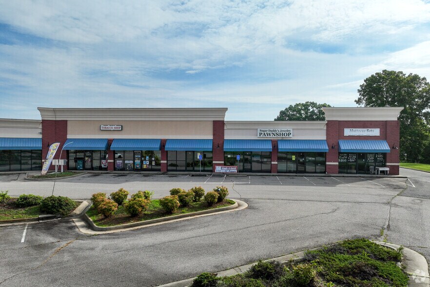 More Photos Of 2600 Dearing Ford Rd, Altavista Unknown For Lease