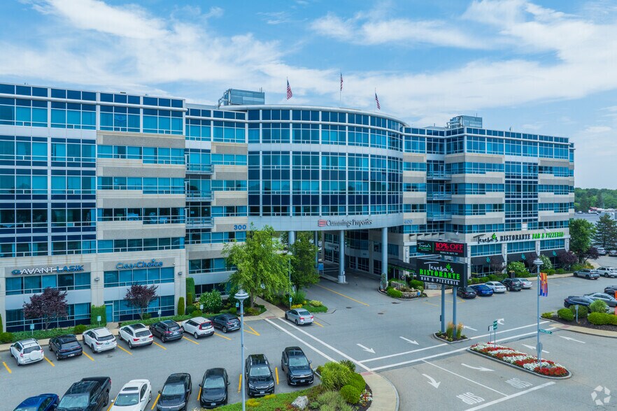 More Photos Of 300 Trade Center, Woburn Office For Lease