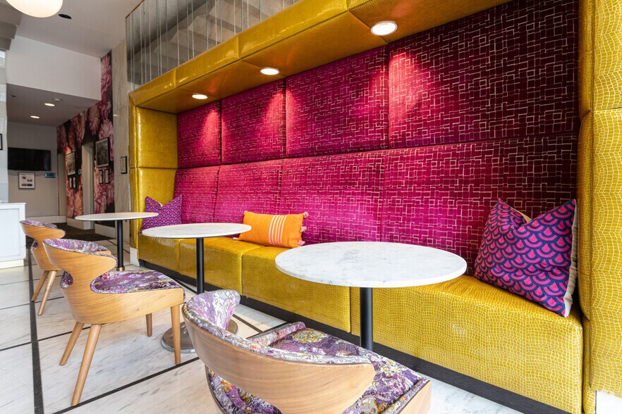 More Photos Of 800 S 4th St, Louisville Apartments For Lease