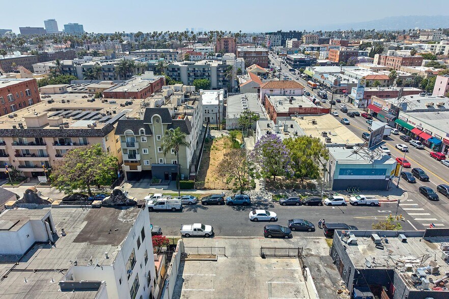 More Photos Of 311 S Berendo St, Los Angeles Land For Sale