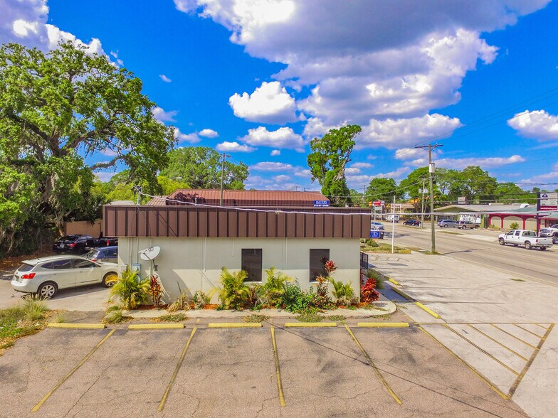 More Photos Of 4910 N Armenia Ave, Tampa Drugstore For Lease