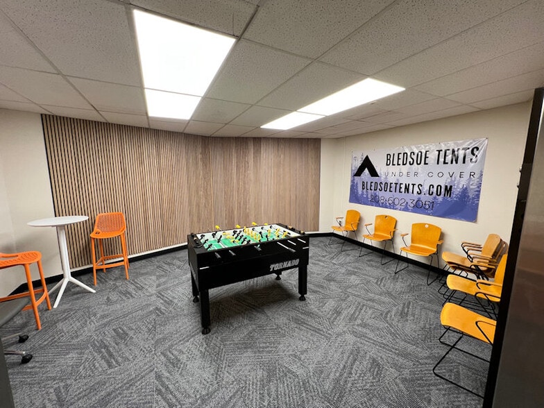 More Photos Of 6850 W Fairview Ave, Boise Office For Sale