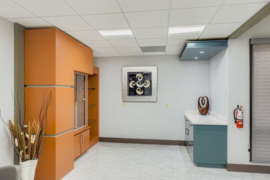 More Photos Of 5420 S Quebec St, Englewood Medical For Sale
