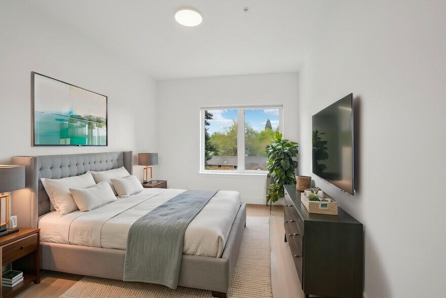More Photos Of 4920 SW Pacific Ave, Beaverton Apartments For Lease
