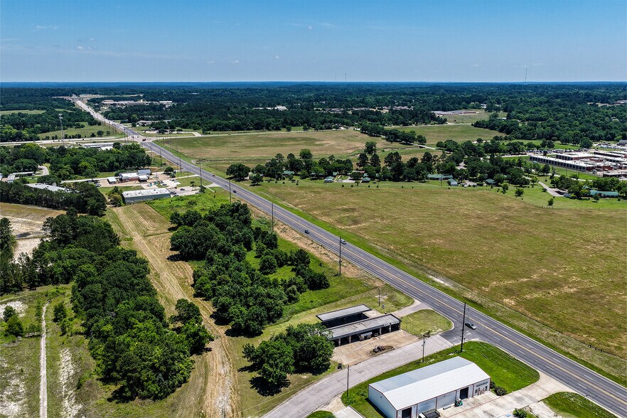 More Photos Of 1902 American Legion dr, Huntsville Specialty For Sale