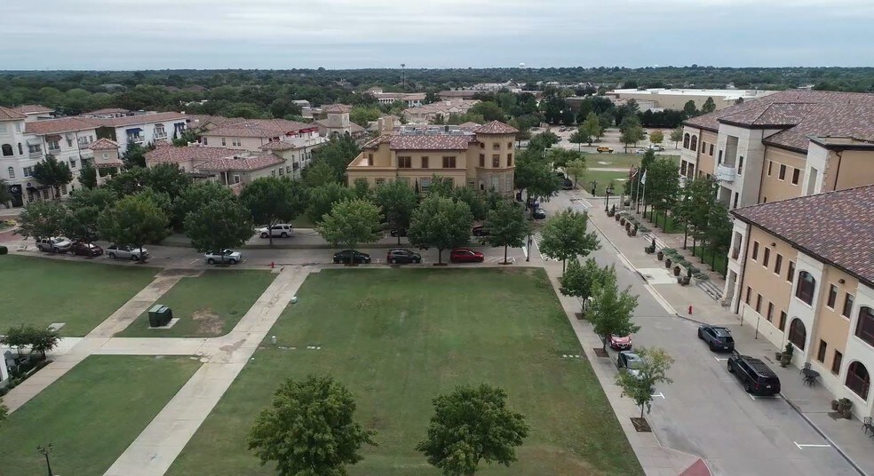 More Photos Of 99 Main St, Colleyville Storefront Retail Office For Lease