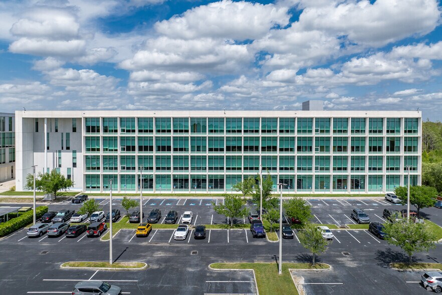 More Photos Of 501 Brooker Creek Blvd, Oldsmar Office For Lease