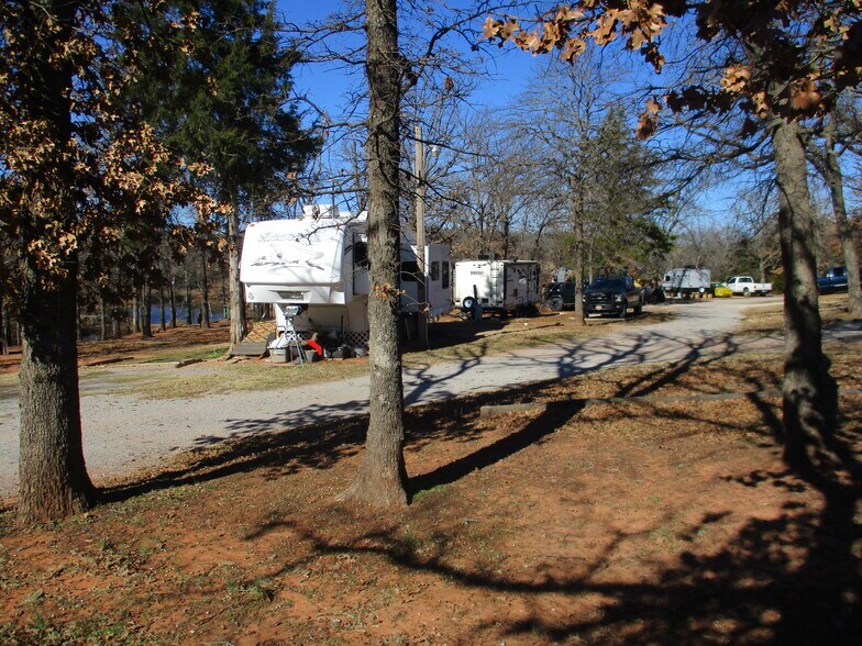 More Photos Of 36478 Moccasin Trl, Shawnee Manufactured Housing Mobile Home Park For Sale