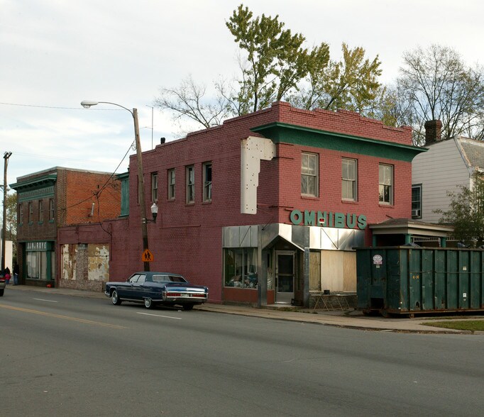 Primary Photo Of 2921 Griffin Ave, Richmond Freestanding For Sale