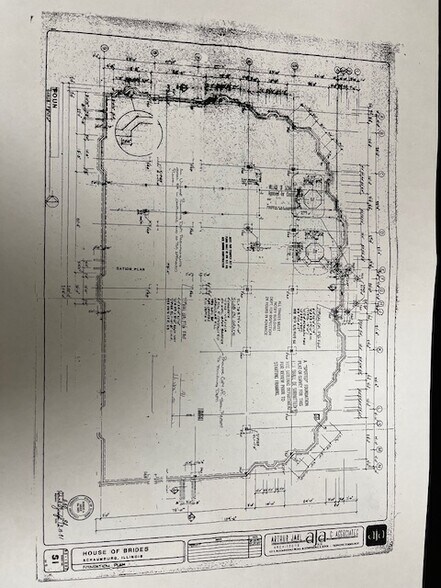 More Photos Of 607 E Golf Rd, Schaumburg Freestanding For Sale