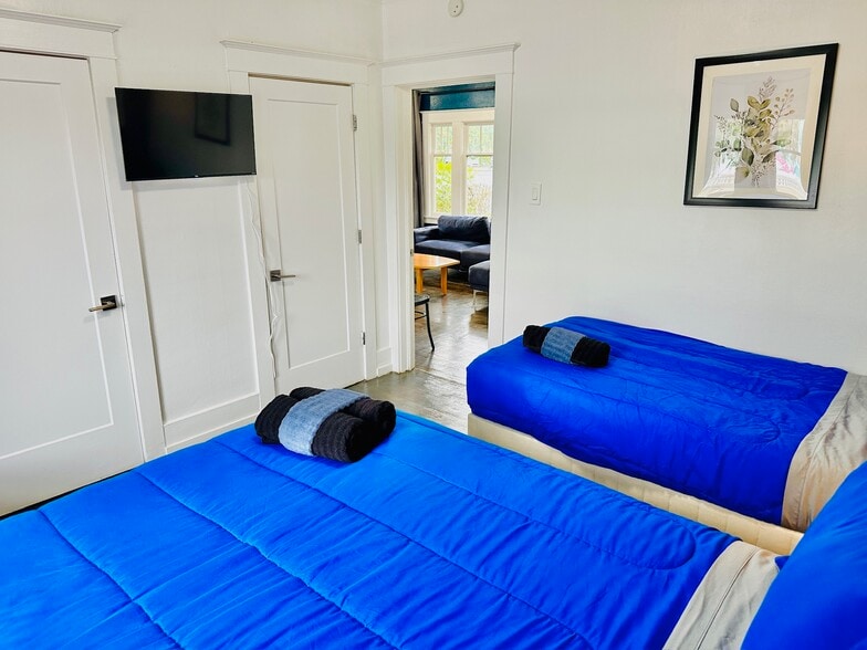 More Photos Of 423 Mill St, Reno Office For Lease