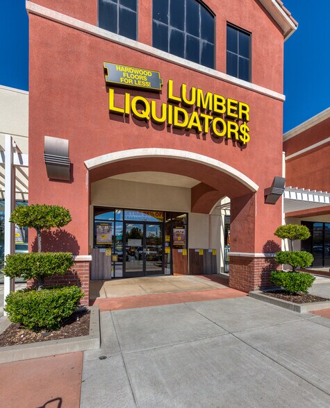 More Photos Of 9400 Fairway Dr, Roseville Storefront For Sale