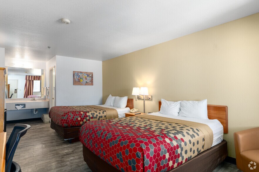 More Photos Of 1408 South Main St, Lordsburg Hotel For Sale