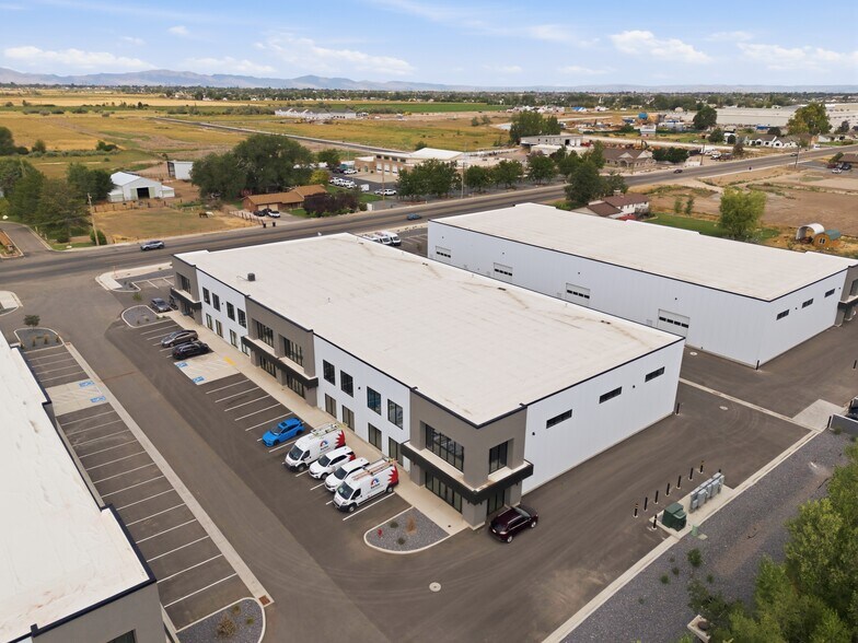 More Photos Of 1204 N 2000 W, Farr West Light Manufacturing For Sale