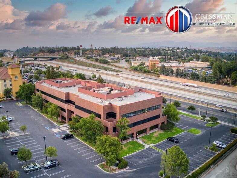 More Photos Of 25129 The Old Rd, Stevenson Ranch Loft Creative Space For Lease