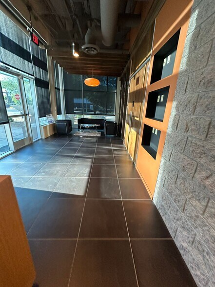 More Photos Of 4320 E Presidio St, Mesa Medical For Lease