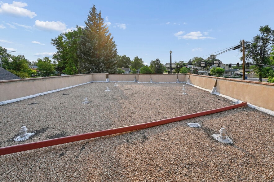 More Photos Of 2402 N Nevada Ave, Colorado Springs Freestanding For Sale