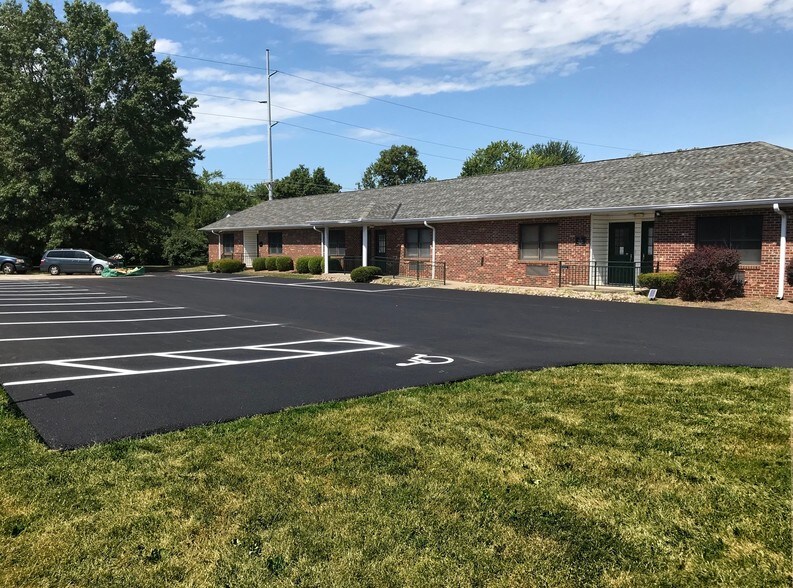 More Photos Of 2106 Plantside Dr, Louisville Office For Lease