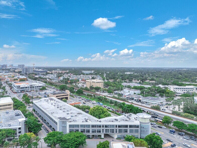 More Photos Of 1430 S Dixie Hwy, Coral Gables Office For Sale