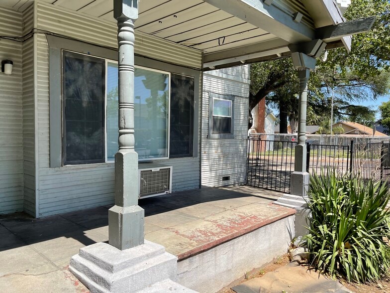 More Photos Of 2439 Rio Linda Blvd, Sacramento Apartments For Sale
