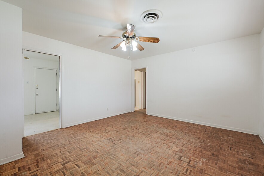 More Photos Of 3907 College Main St, Bryan Land For Sale