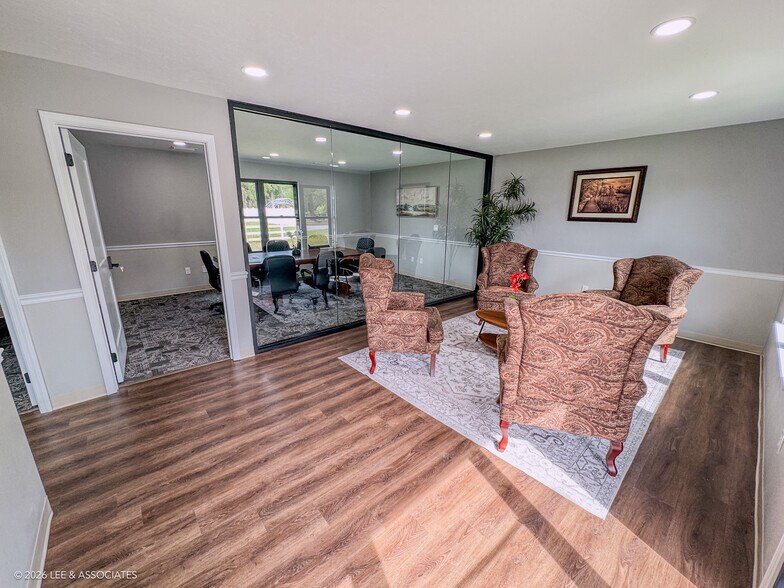 More Photos Of 490 SE 3rd Ave, Lake Butler Office For Lease