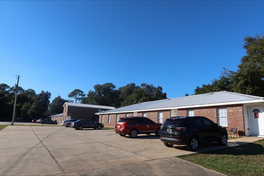 More Photos Of 753 Oakleigh Ave, Gulfport Apartments For Sale