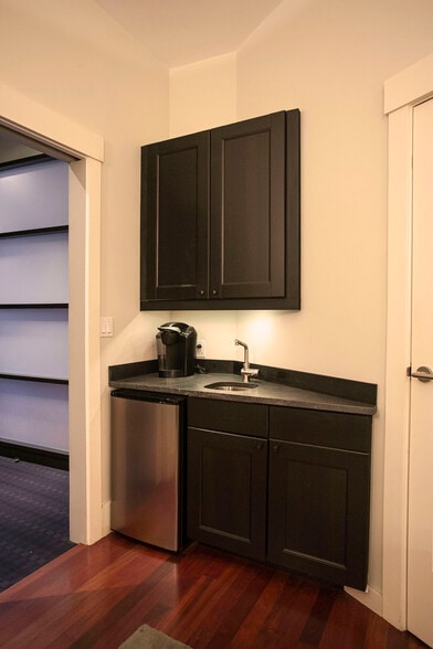 More Photos Of 99 Main St, Norwalk Office For Sale