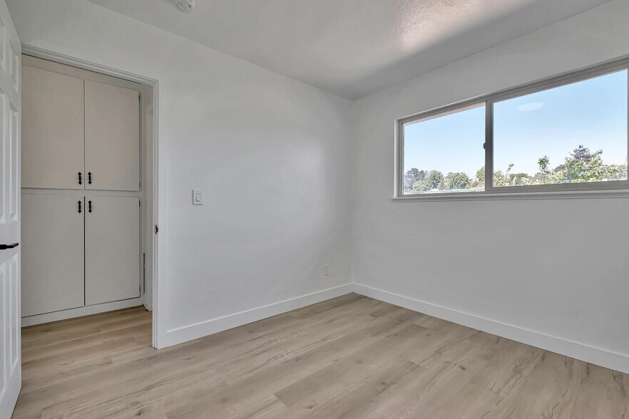 More Photos Of 344 Pennsylvania Dr, Watsonville Apartments For Sale