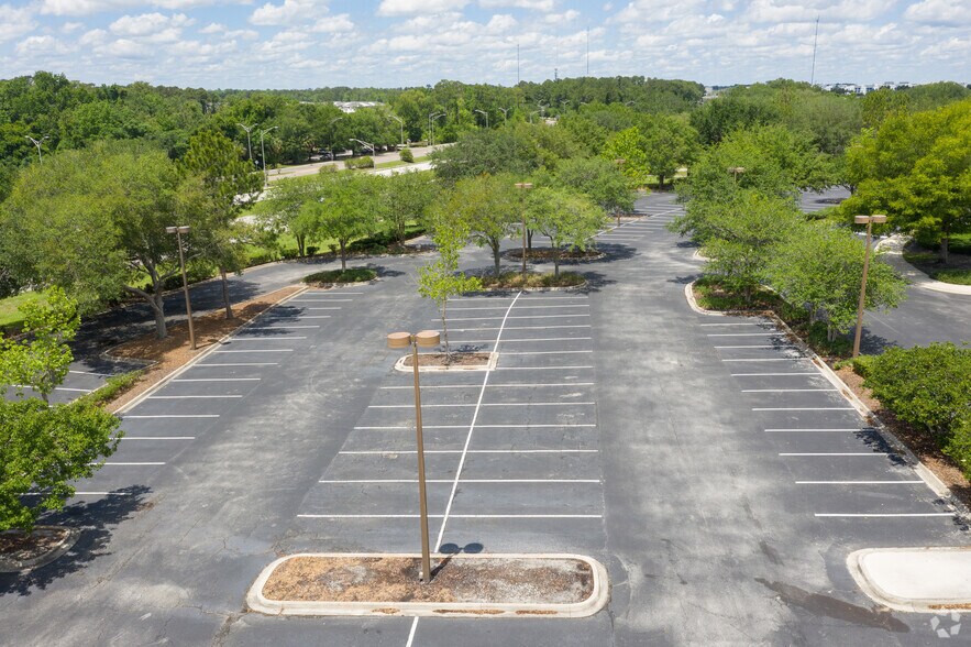 More Photos Of 10151 Deerwood Park Blvd, Jacksonville Office For Lease
