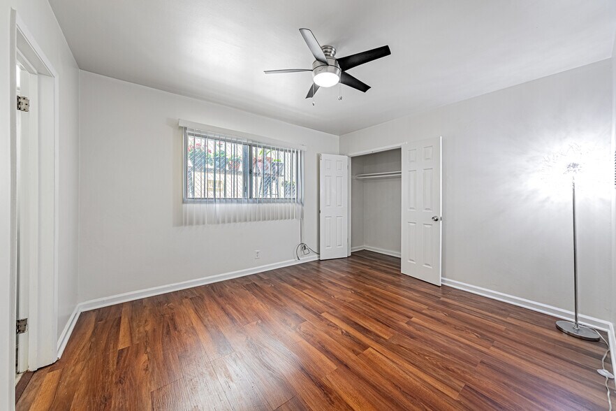 More Photos Of 1475 Venice Blvd, Los Angeles Apartments For Sale