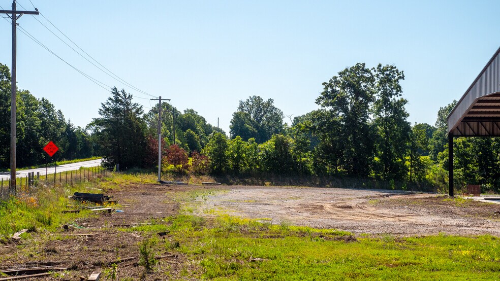 More Photos Of 1975 State Road NN, Climax Springs Warehouse For Sale