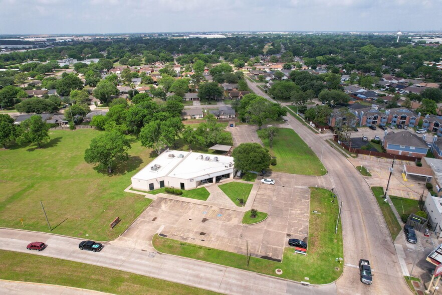 More Photos Of 12755 N Houston Rosslyn Rd, Houston Bank For Sale