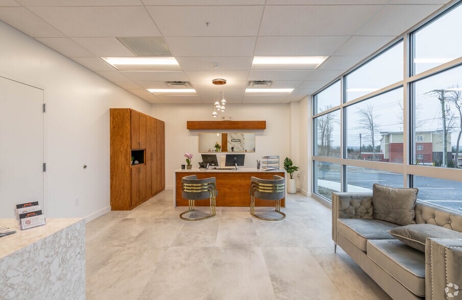 More Photos Of 43 220 - 306 Innovative Way, Nashua Research And Development For Lease