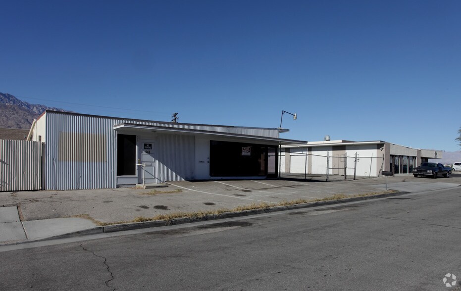 Primary Photo Of 525-535 S Oleander Rd, Palm Springs Service For Lease