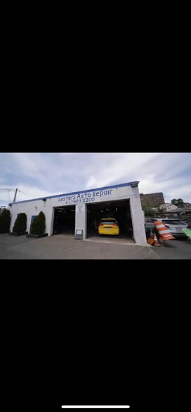 More Photos Of 190 Crescent Ave, Chelsea Auto Repair For Sale
