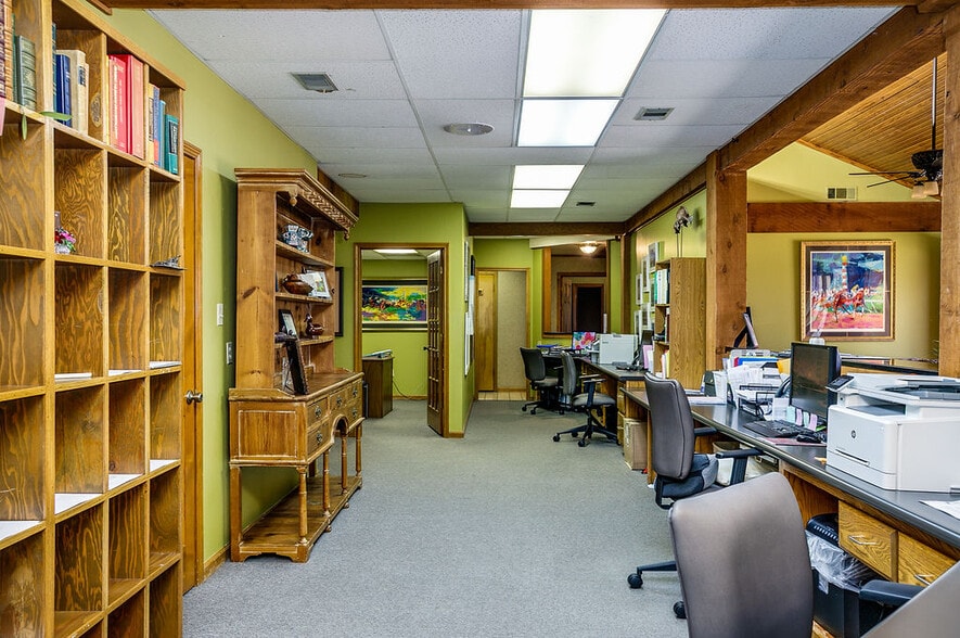 More Photos Of 2603 Browns Ln, Jonesboro Medical For Sale